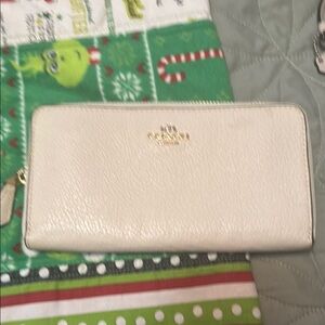Coach Cream Leather Wallet